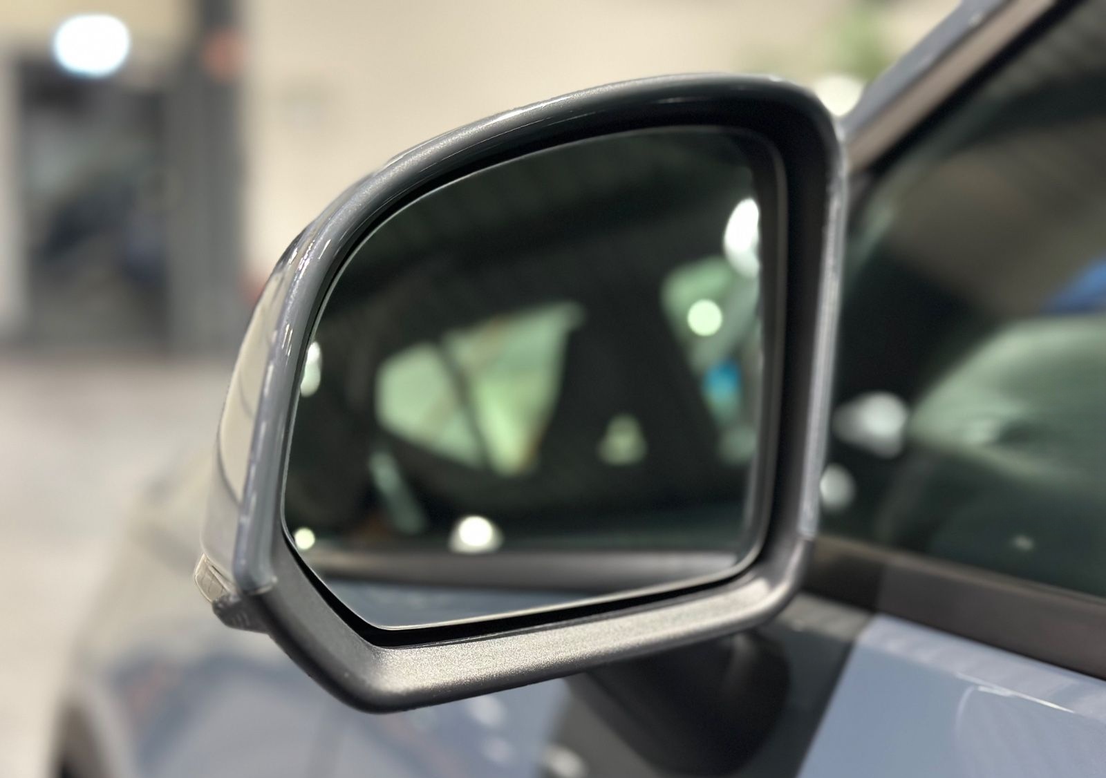 Volvo XC40 D3 Momentum Pro Geartronic S-HE/NAV/AHK/R-C foto 13