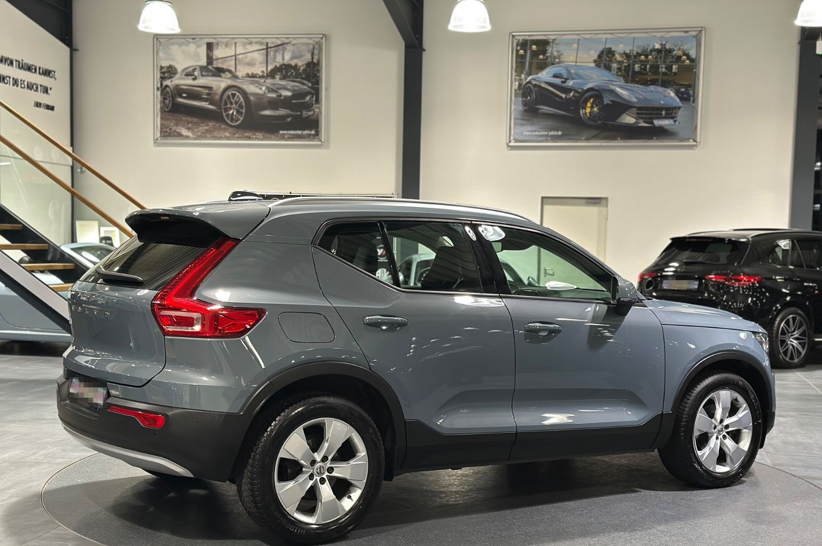 Volvo XC40 D3 Momentum Pro Geartronic S-HE/NAV/AHK/R-C foto 3