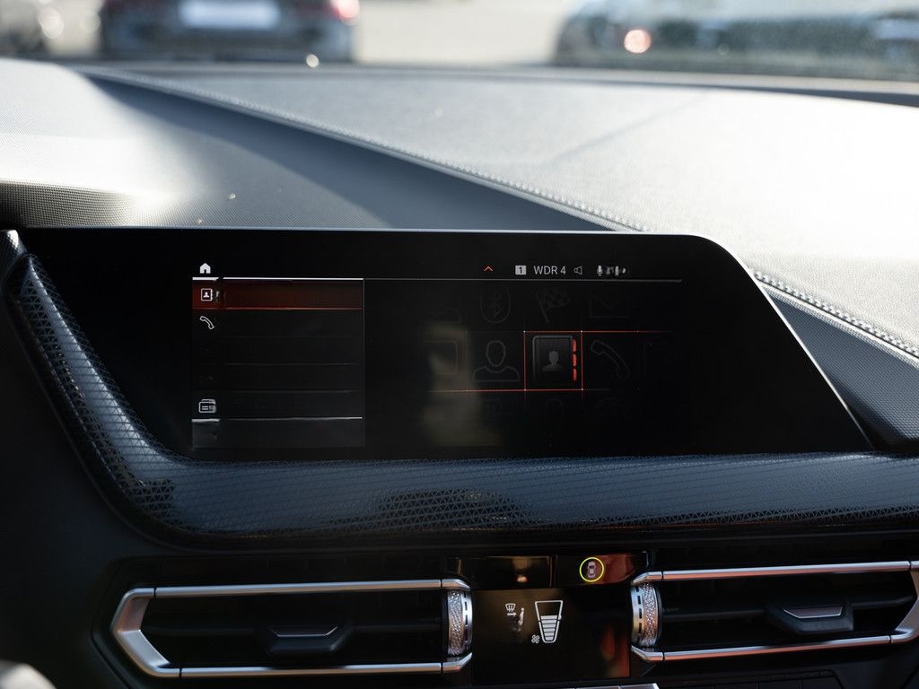 BMW 118d Luxury Line AHK KAMERA LED NAVI LEDER W-LAN foto 16