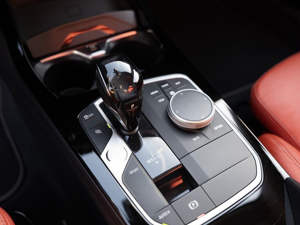 BMW 118d Luxury Line AHK KAMERA LED NAVI LEDER W-LAN foto 19