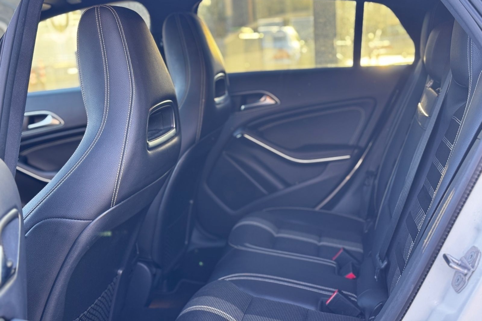 Mercedes-Benz CLA 220d/SHZ/PANORAMA/LED/KAMERA/ACC/NAVI/ foto 13