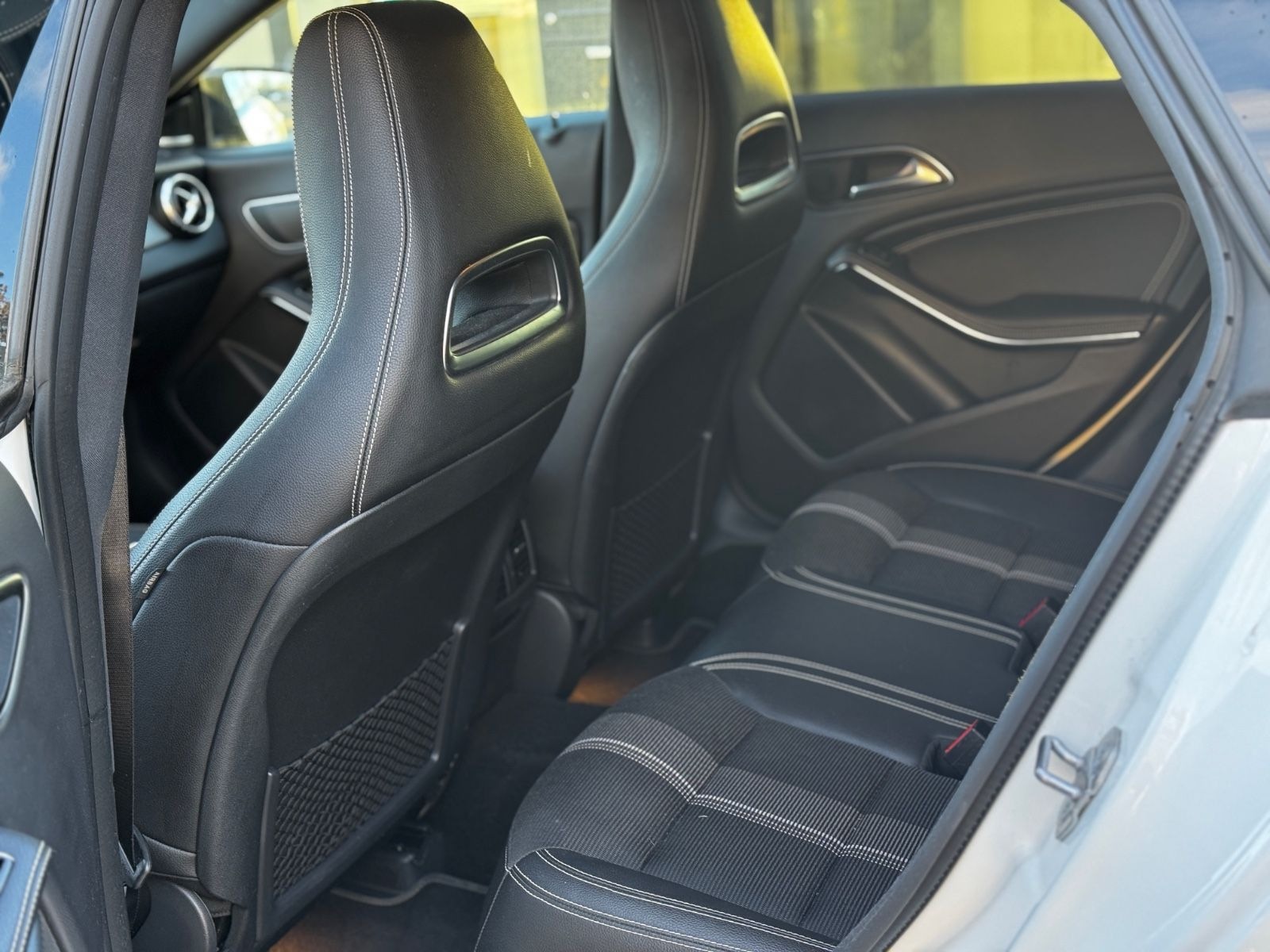 Mercedes-Benz CLA 220d/SHZ/PANORAMA/LED/KAMERA/ACC/NAVI/ foto 14