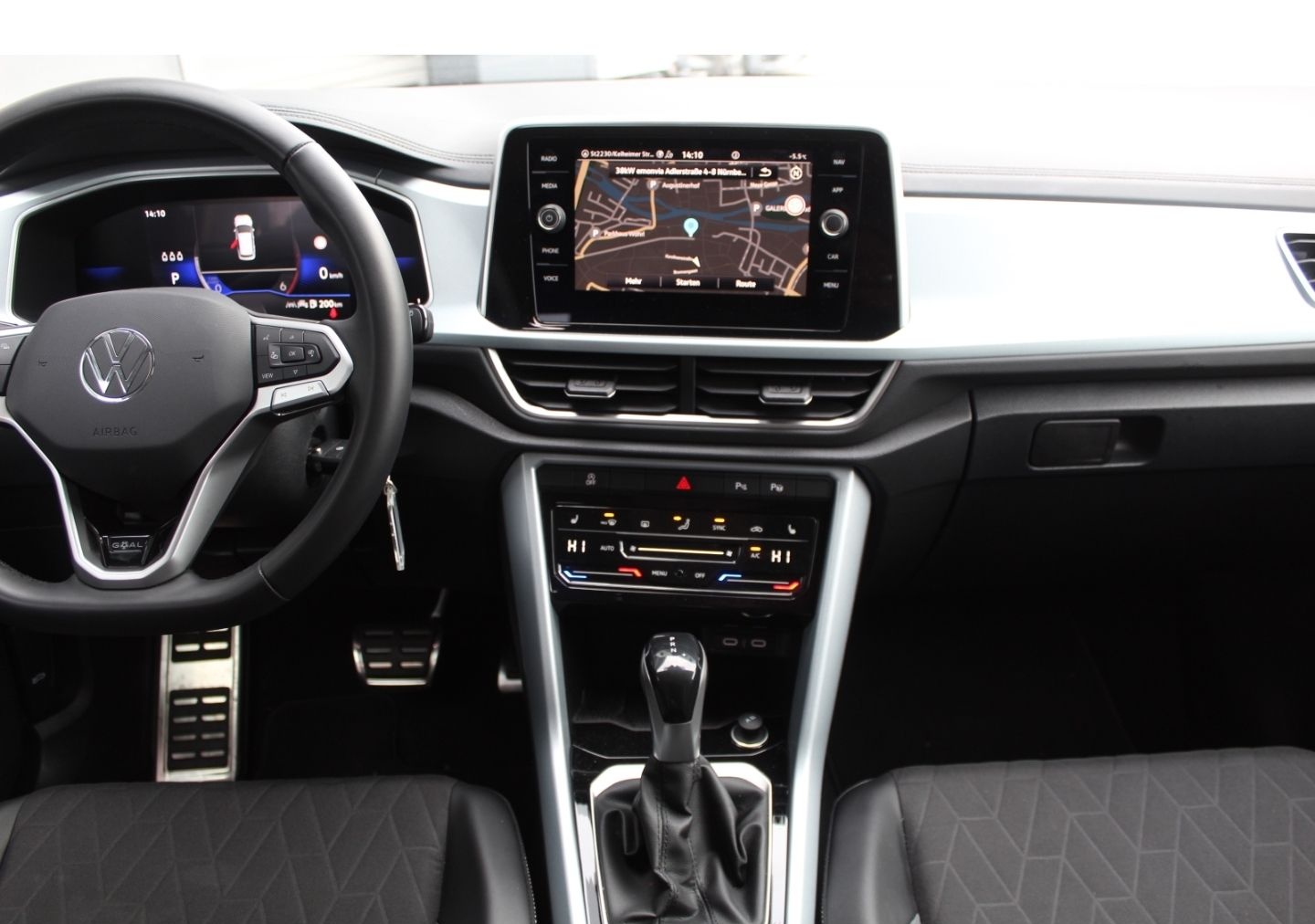 Volkswagen T-Roc 2.0 TDI DSG Goal AHK NAVI LED KAMERA ACC G foto 13