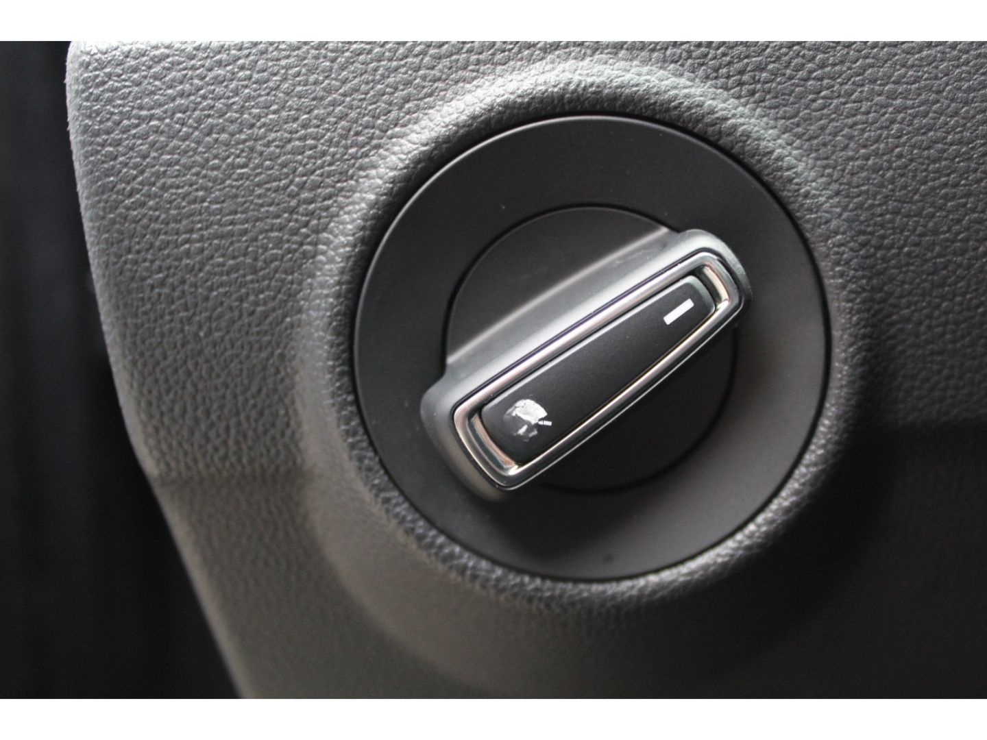 Volkswagen T-Roc 2.0 TDI DSG Goal AHK NAVI LED KAMERA ACC G foto 24