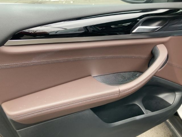 BMW X3 xDrive 20d StandHZG AHK-klappbar AHK El. Fond foto 11