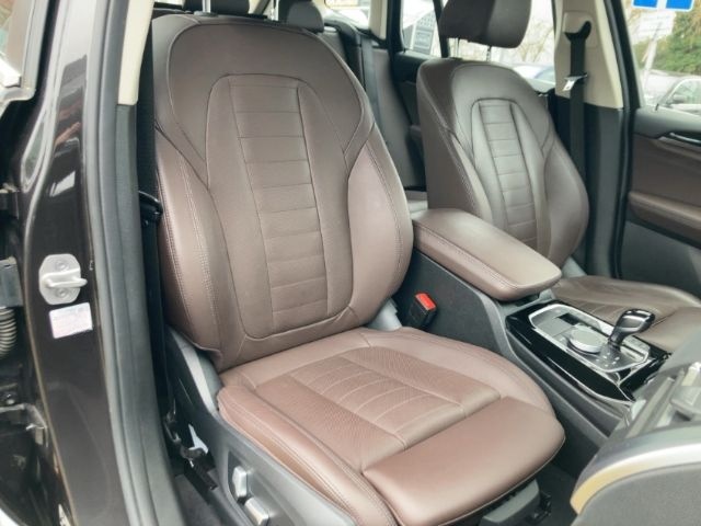 BMW X3 xDrive 20d StandHZG AHK-klappbar AHK El. Fond foto 13