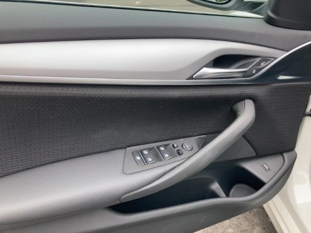 BMW 520 d Limousine Navi Digitales Cockpit LED Mehrz foto 11