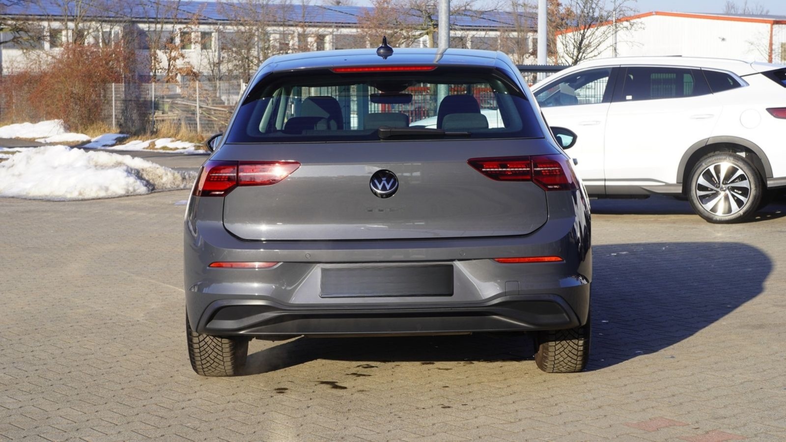 Volkswagen Golf VIII 1.5 TSI Life LED ACC Kamera Navi AHK foto 6