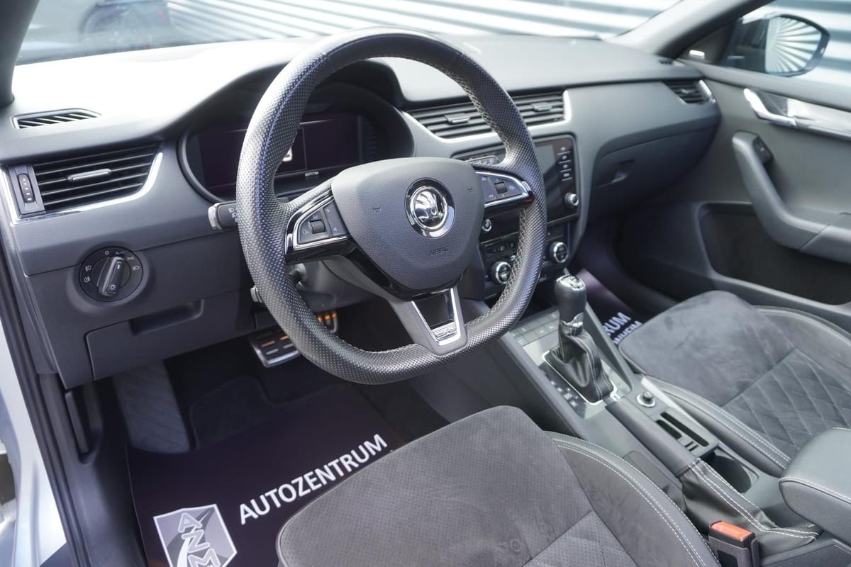Skoda OCTAVIA RS VIRTUAL PANORAMA MEMORY ACC LED NAVI foto 13