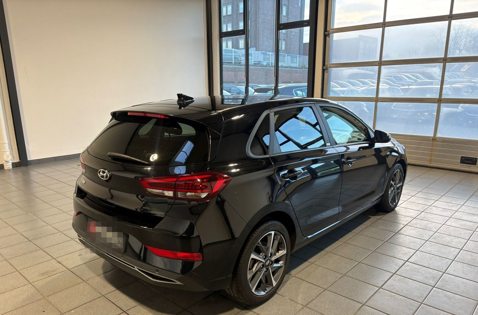 Hyundai i30 1.5 T-GDI Ed. 30+ Mil LED|Navi|Kamera foto 5