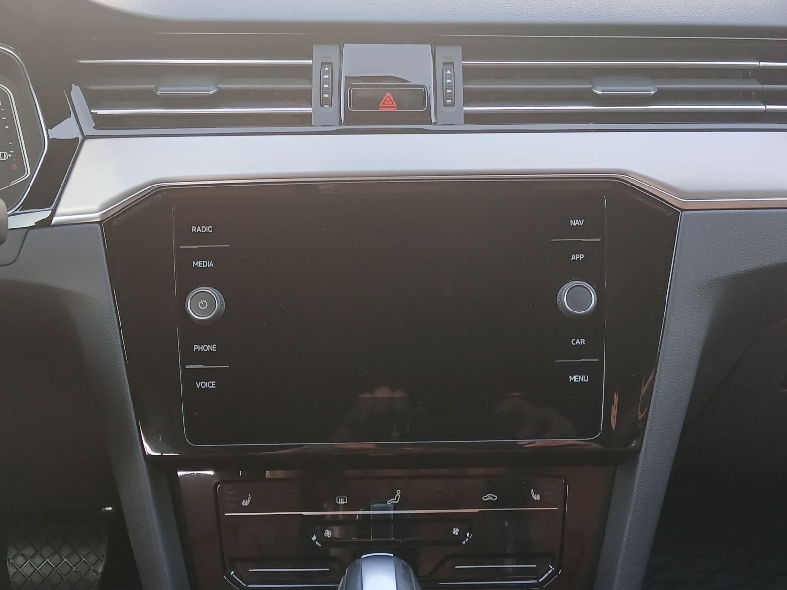 Volkswagen Passat Variant TDI R-Line DSG Matrix AHK Navi Le foto 16