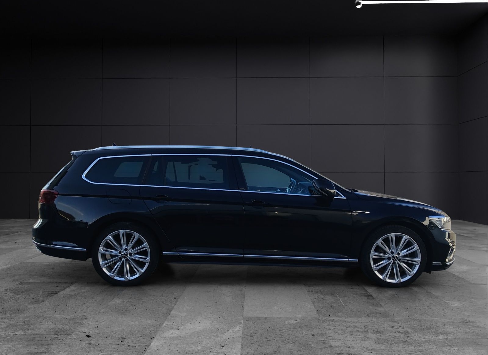 Volkswagen Passat Variant TDI R-Line DSG Matrix AHK Navi Le foto 6