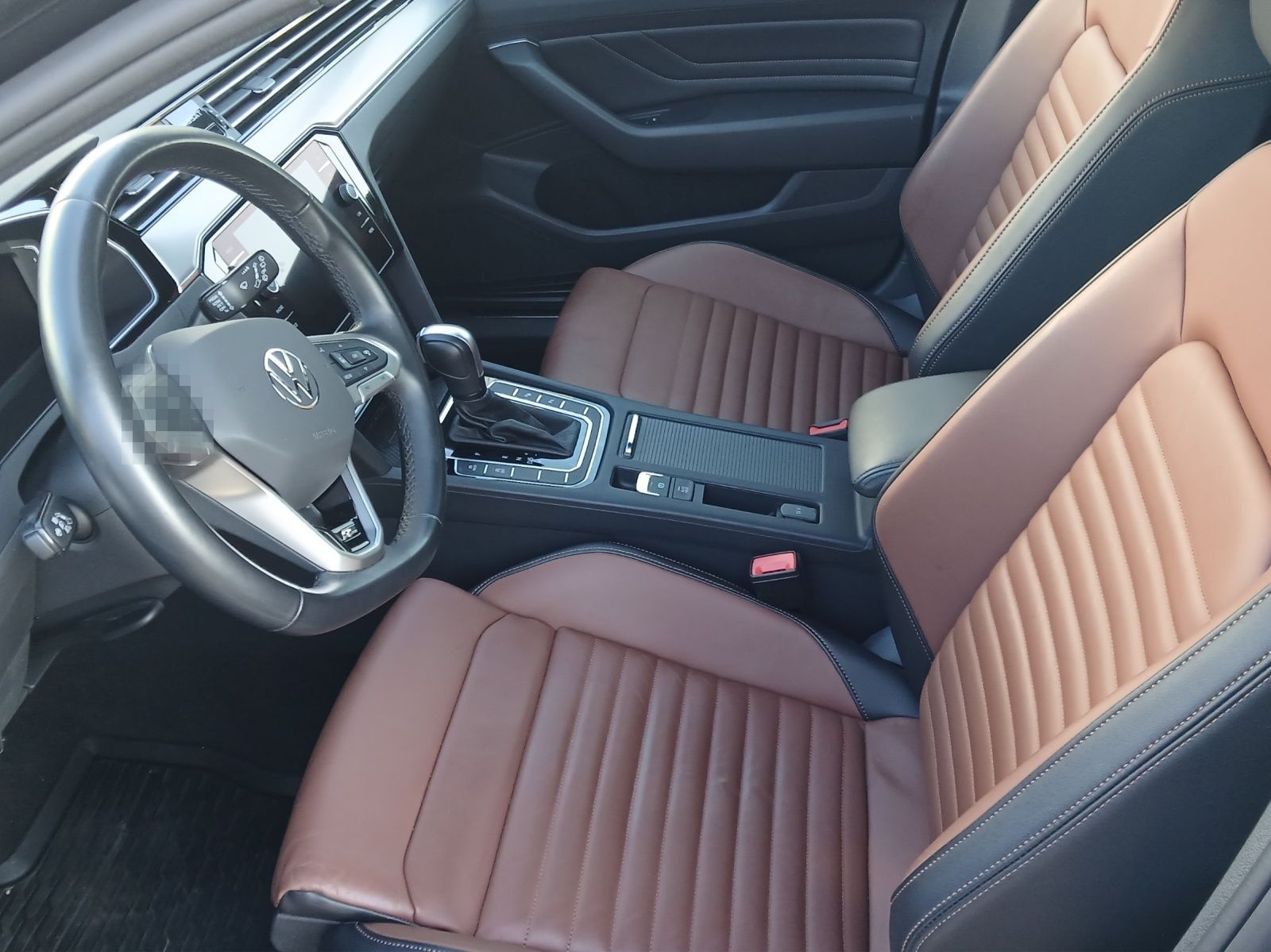Volkswagen Passat Variant TDI R-Line DSG Matrix AHK Navi Le foto 10