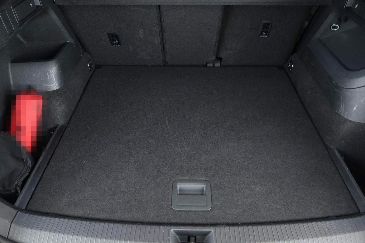 Volkswagen Tiguan 2.0 TDI DSG R-Line Pano Navi Keyless 20" foto 12