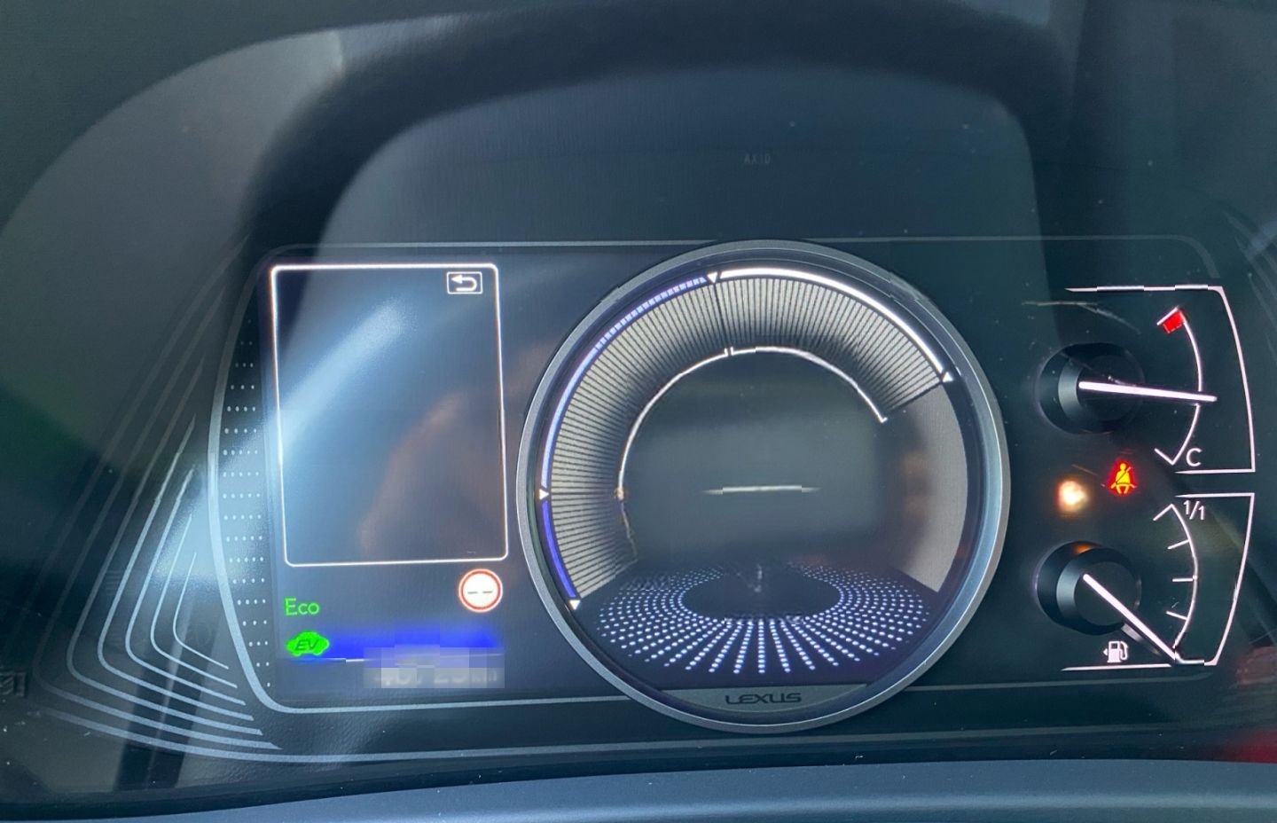 Lexus UX 250h F SPORT Design *Bi-LED*ACC*RCam*SHZ*PDC* foto 12