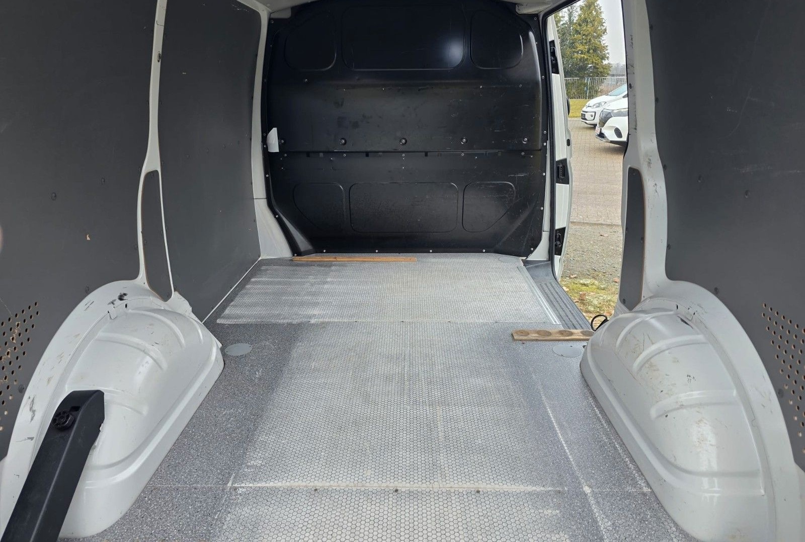 Volkswagen T6.1 Transporter Kasten FWD/PDC/AHK/ foto 7