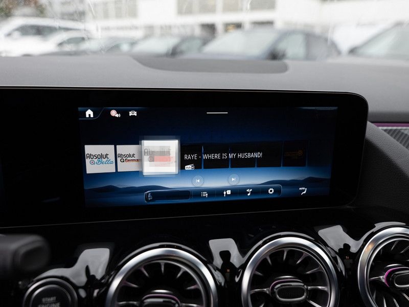Mercedes-Benz GLA 200 AMG-Sport/MLB/360/Pano/Night/AHK/Keyl/19 foto 10