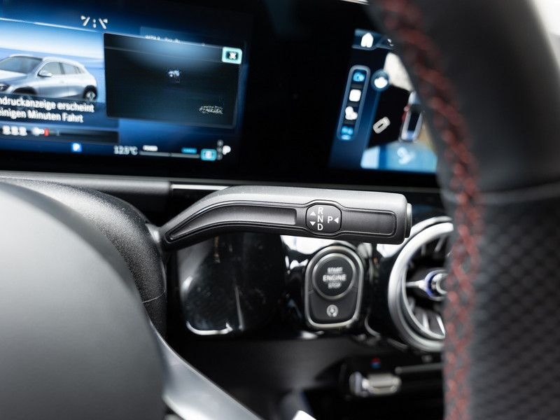 Mercedes-Benz GLA 200 AMG-Sport/MLB/360/Pano/Night/AHK/Keyl/19 foto 20