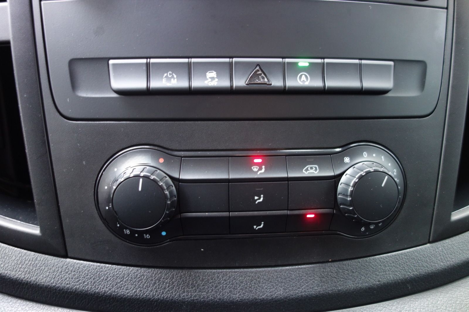 Mercedes-Benz Vito 119 CDI Kasten Kompakt LED/SORTIMO/NAVI/KAM foto 13