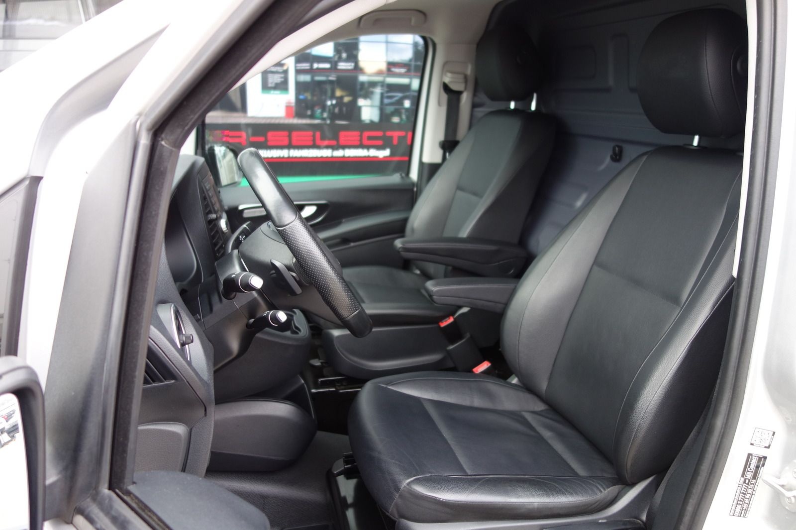 Mercedes-Benz Vito 119 CDI Kasten Kompakt LED/SORTIMO/NAVI/KAM foto 18