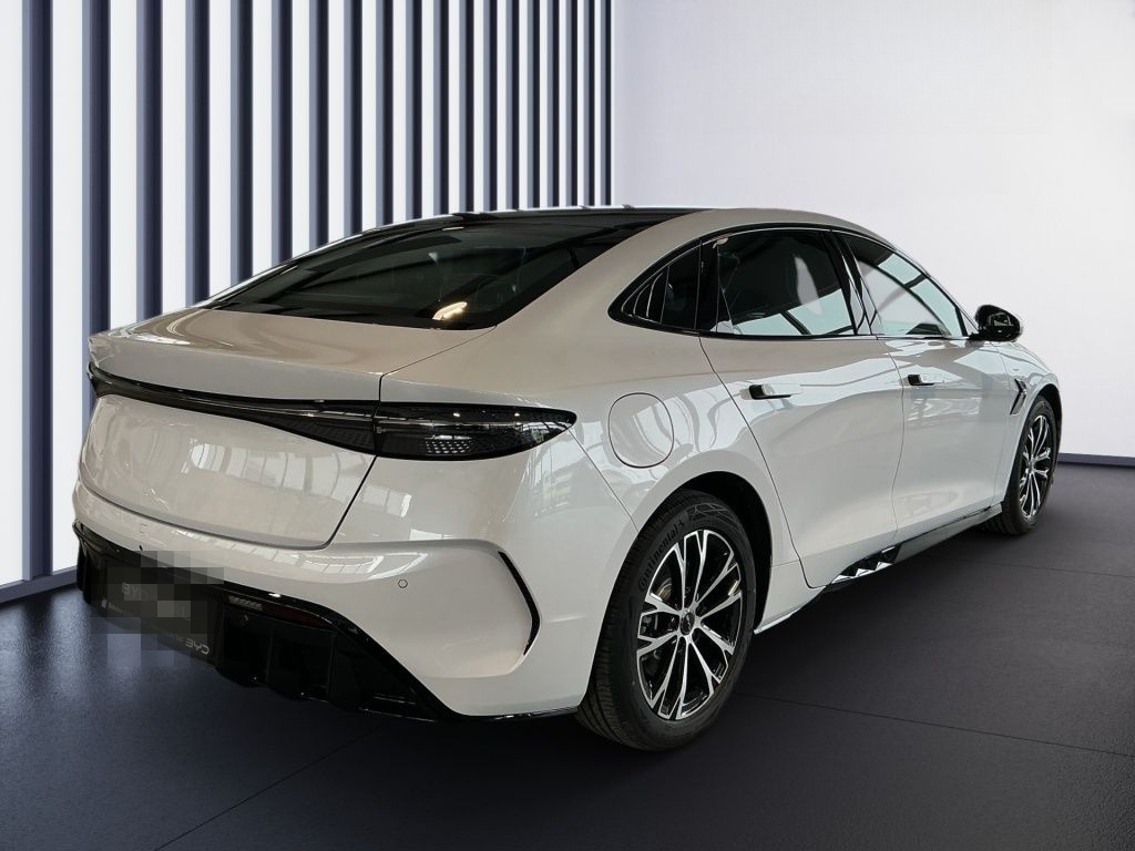 BYD Seal Comfort 360 AUT Kam. Navi PDC Pano SpurH foto 14