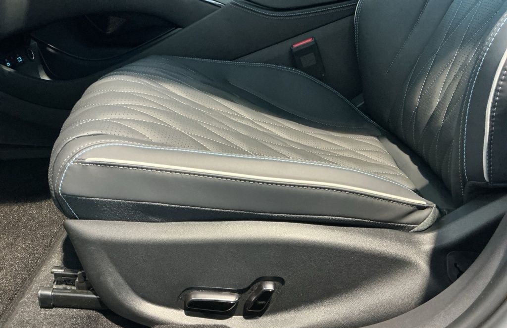 BYD Seal Comfort 360 AUT Kam. Navi PDC Pano SpurH foto 7