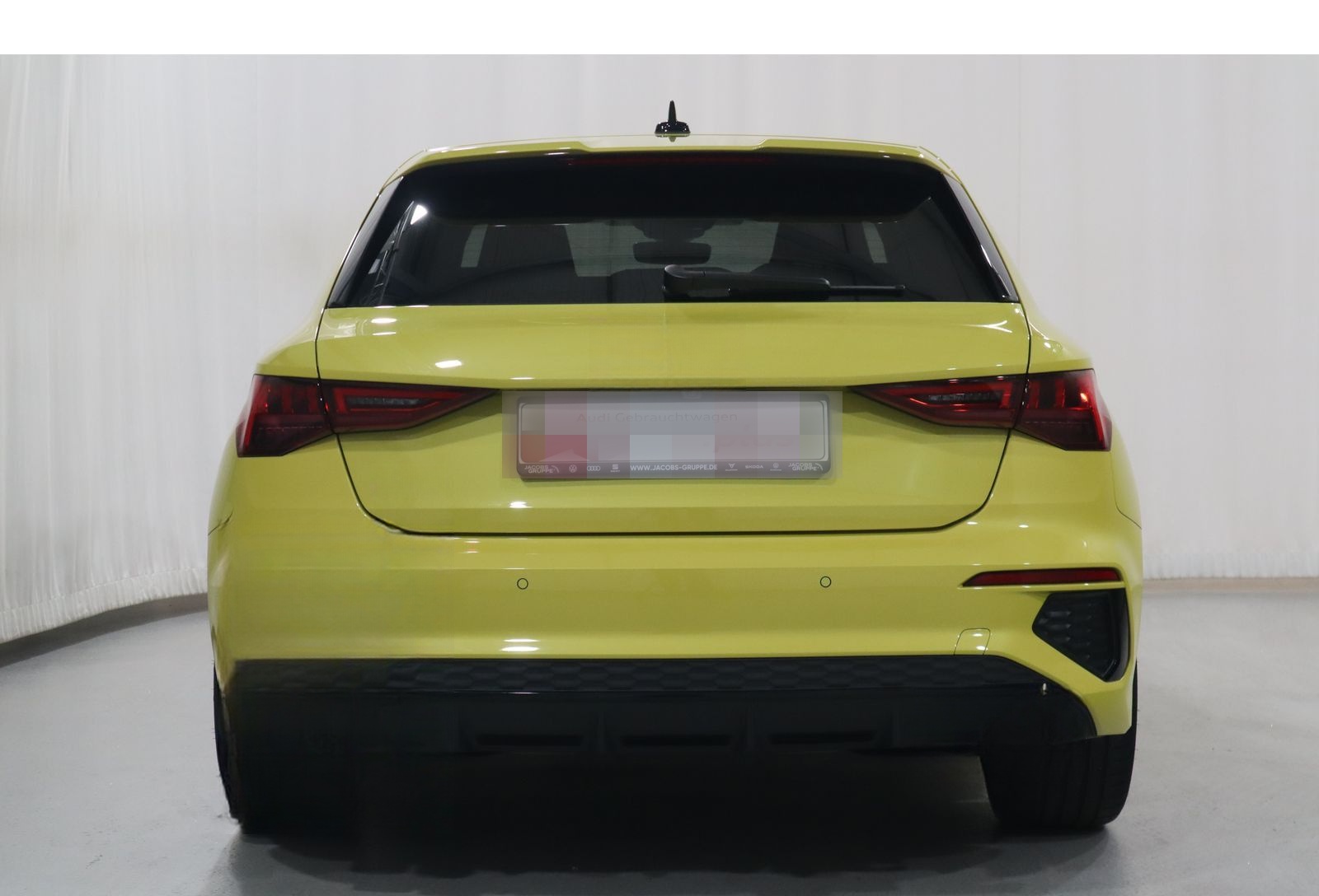 Audi S3 Sportback 2.0 TFSI quattro B&O*Pano*Matrix * foto 4