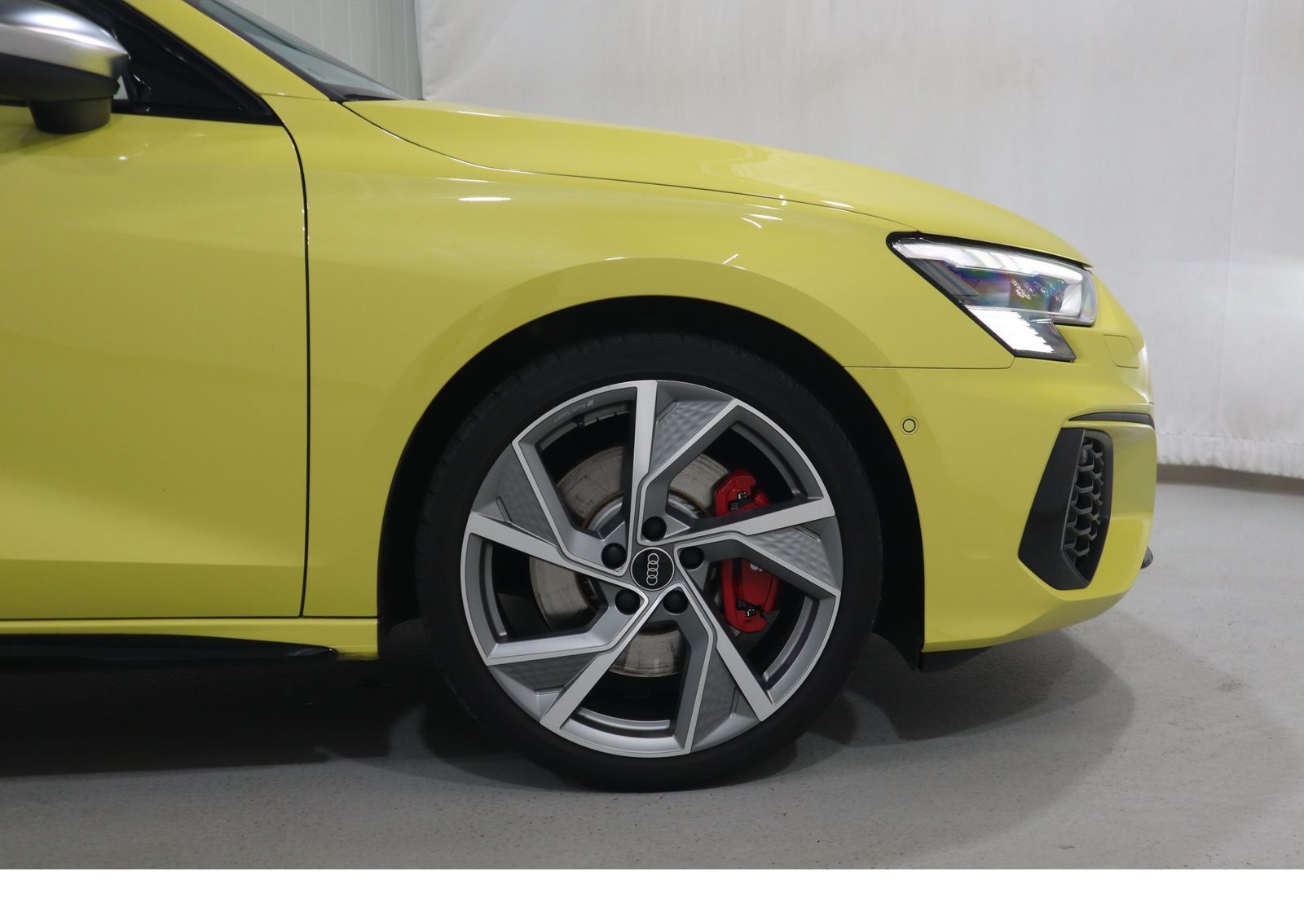 Audi S3 Sportback 2.0 TFSI quattro B&O*Pano*Matrix * foto 5