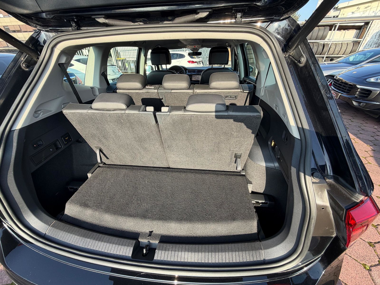Volkswagen Tiguan Allspace 4Motion ACC AHK HUD LEDER 7-SITZ foto 20