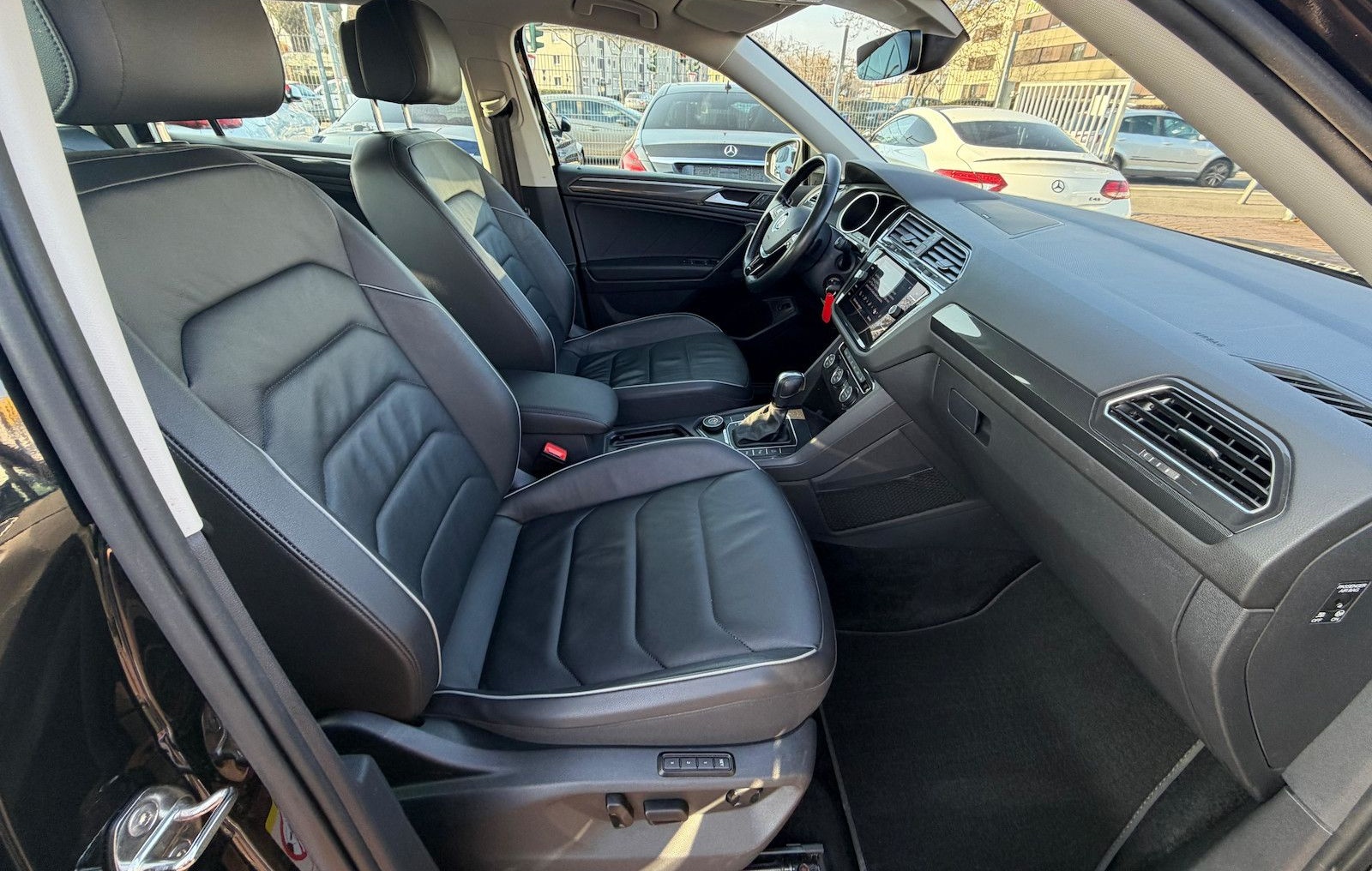 Volkswagen Tiguan Allspace 4Motion ACC AHK HUD LEDER 7-SITZ foto 7