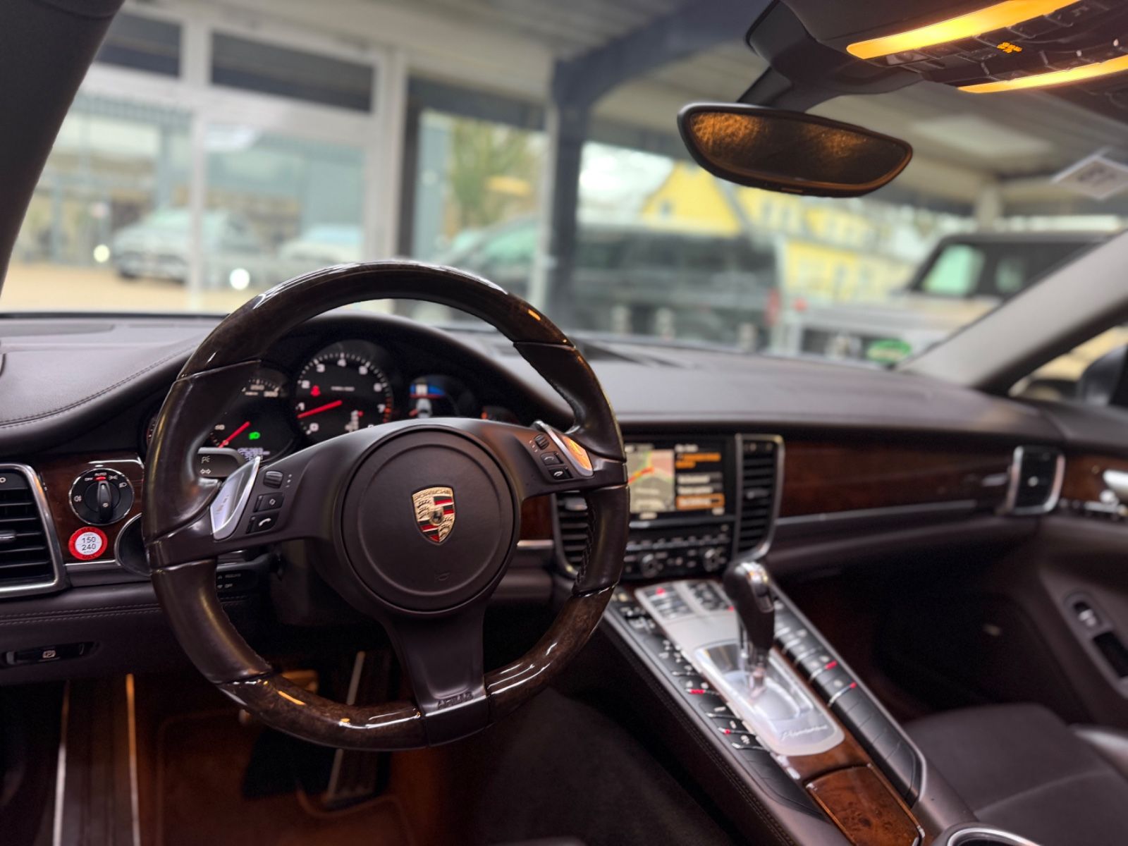 Porsche Panamera 4/BOSE/S-DACH/NAVI/XENON foto 2