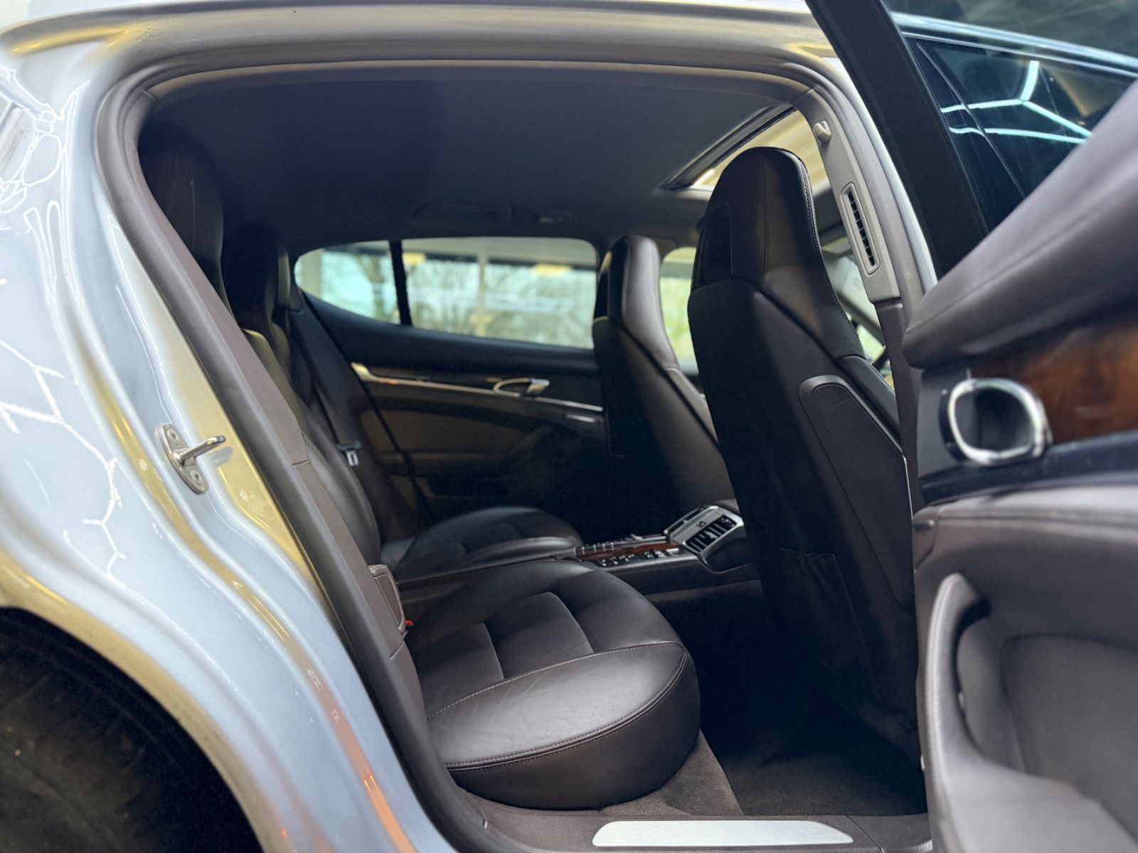 Porsche Panamera 4/BOSE/S-DACH/NAVI/XENON foto 17