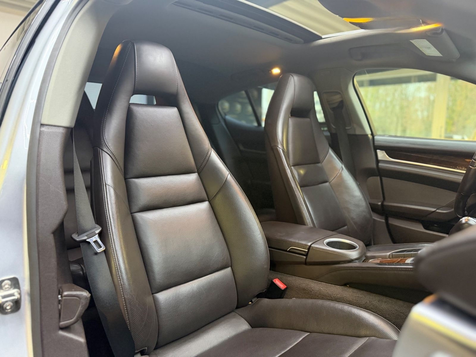 Porsche Panamera 4/BOSE/S-DACH/NAVI/XENON foto 10