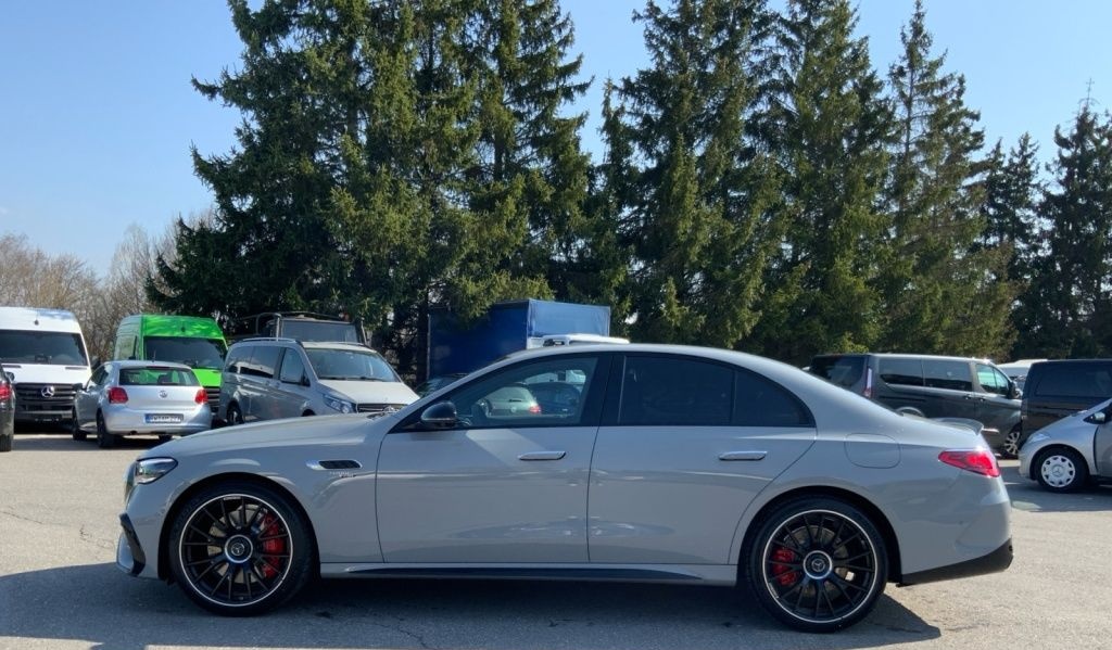 Mercedes-Benz E 53 AMG Hybrid 4M AMG+AMBIENTE+DISTRO+MEMORY foto 3