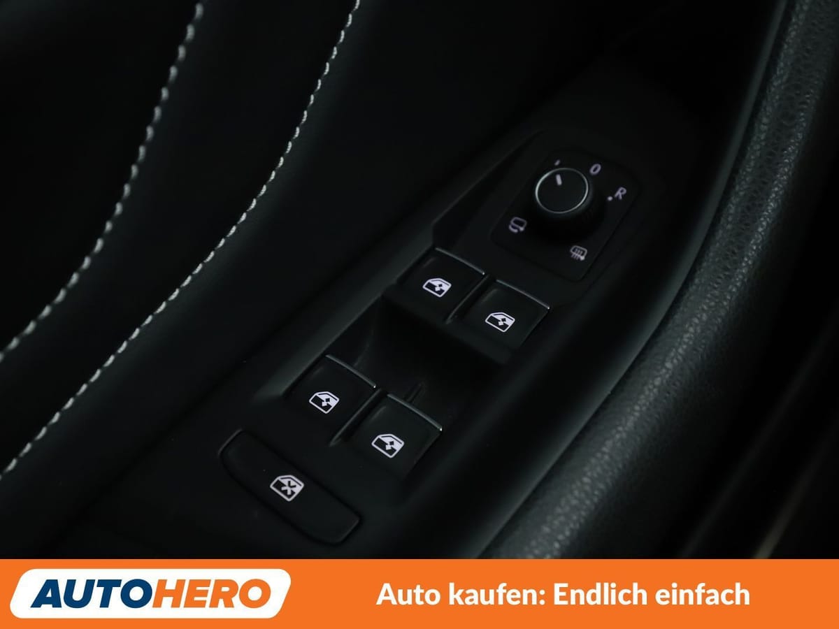 Volkswagen Passat 1.4 GTE Aut NAVI LED ACC CAM PDC SHZ AHK foto 23