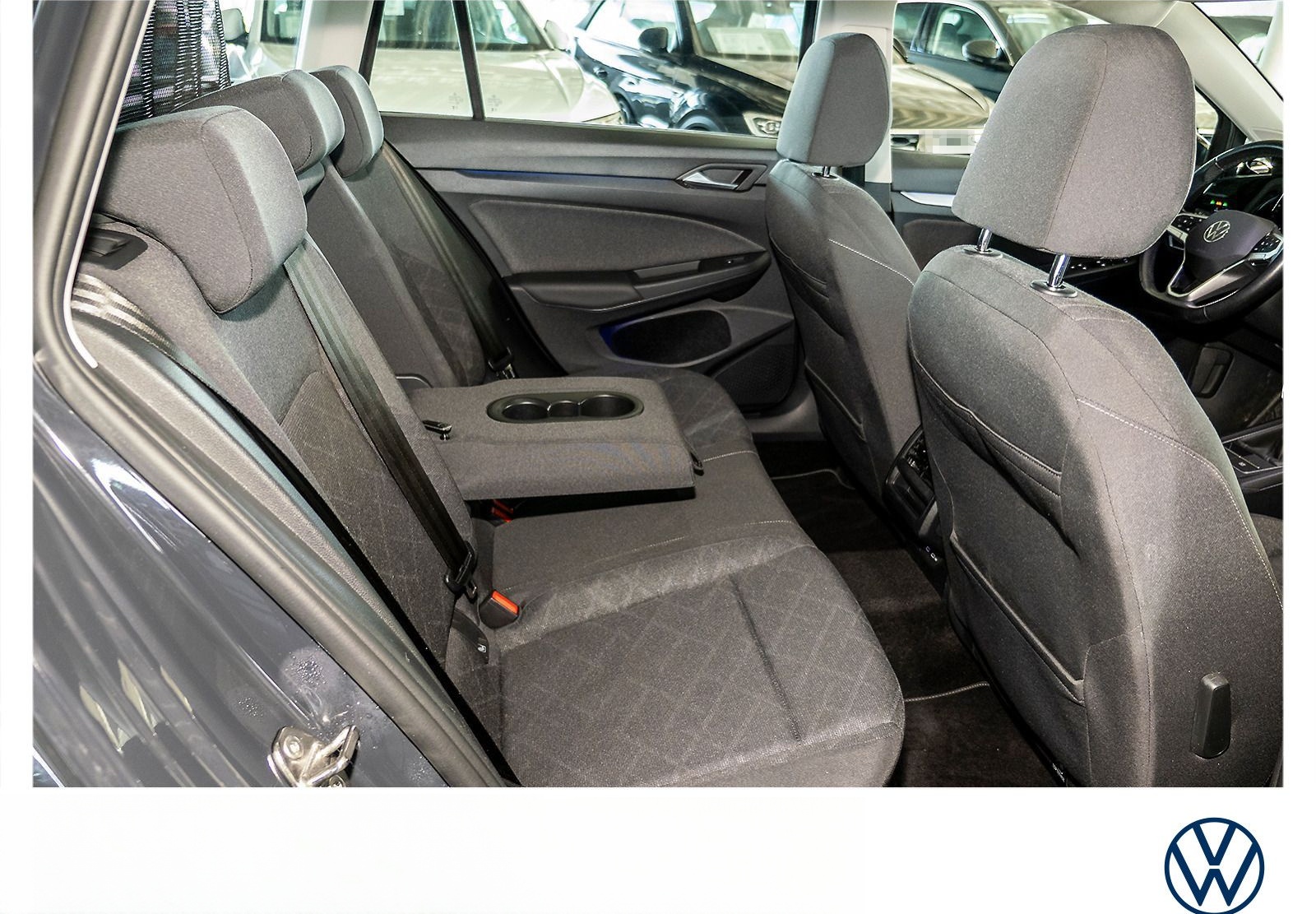 Volkswagen Golf Variant Life 2.0 TDI Navi LED ACC SHZ PDC foto 11