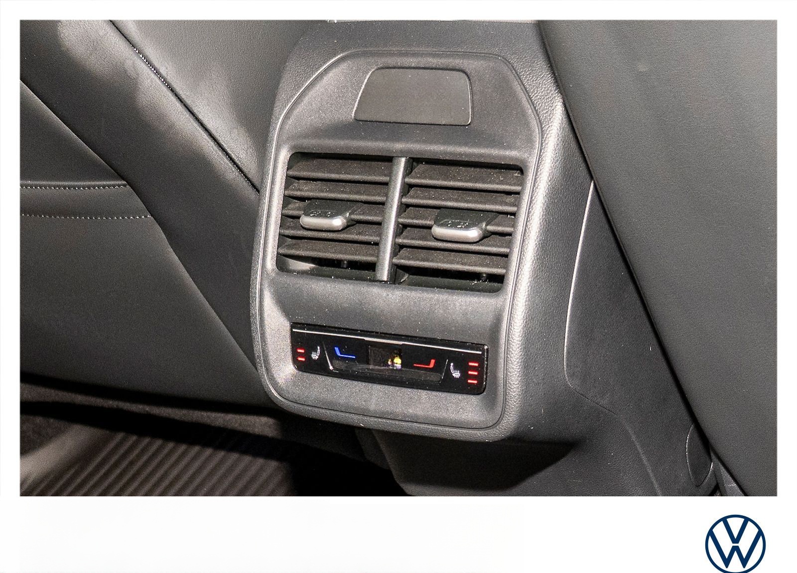 Volkswagen Passat Variant R-Line 2.0 TDI DSG Navi  Kamera foto 14