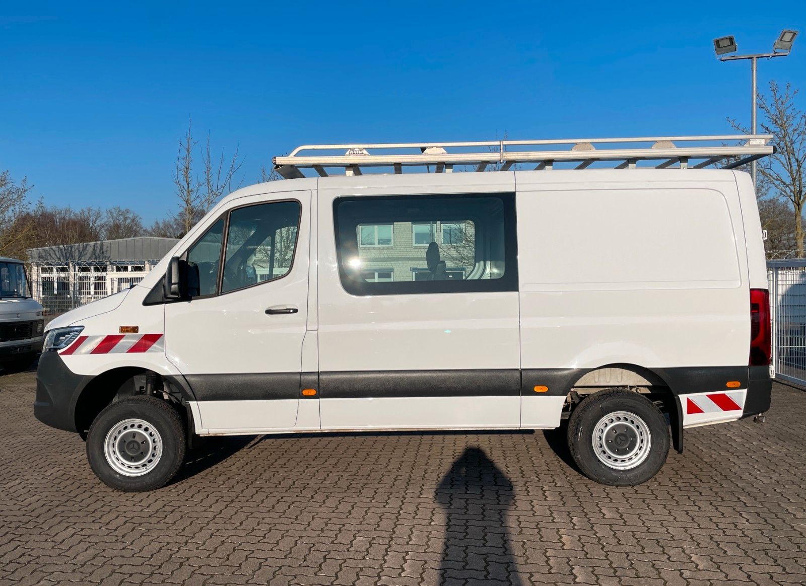 Mercedes-Benz Sprinter 319 CDI L2 Mixto/ 4x4/ Autom./ AC/ LED foto 5