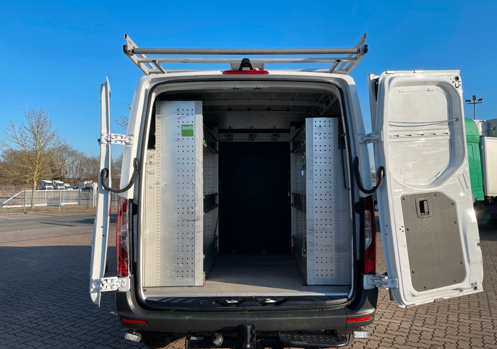 Mercedes-Benz Sprinter 319 CDI L2 Mixto/ 4x4/ Autom./ AC/ LED foto 7