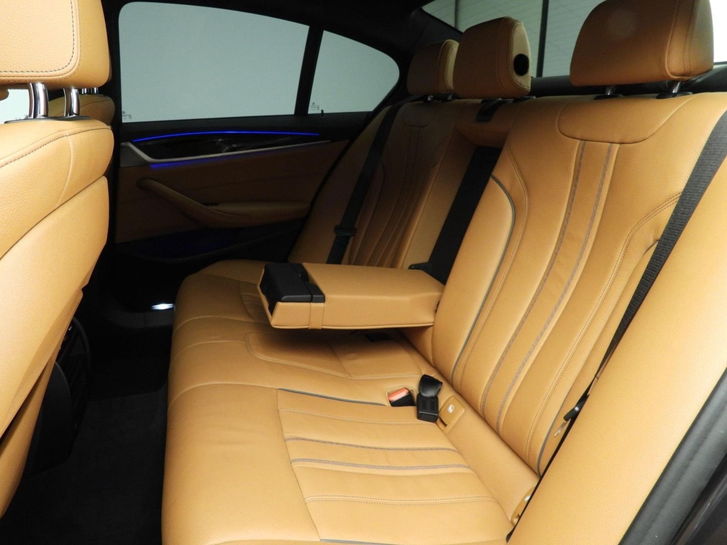 BMW 540 5 Serie Sedan 540i | M-Sportpakket | LED | L foto 8