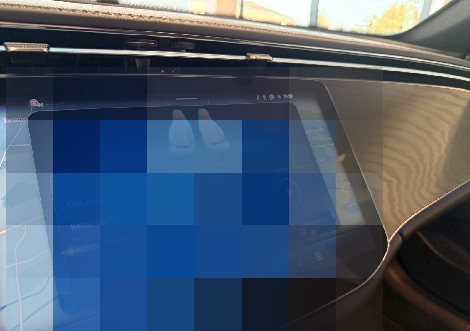 Mercedes-Benz E 300 de T EQ AMG PREMIUM PANO HuD AHK WINTERP. foto 18