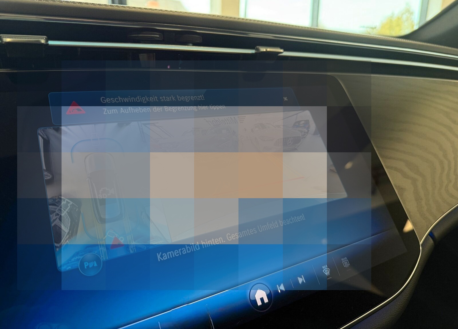 Mercedes-Benz E 300 de T EQ AMG PREMIUM PANO HuD AHK WINTERP. foto 22