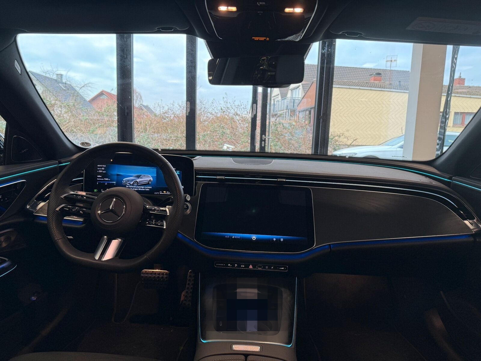 Mercedes-Benz E 300 de T EQ AMG PREMIUM PANO HuD AHK WINTERP. foto 10