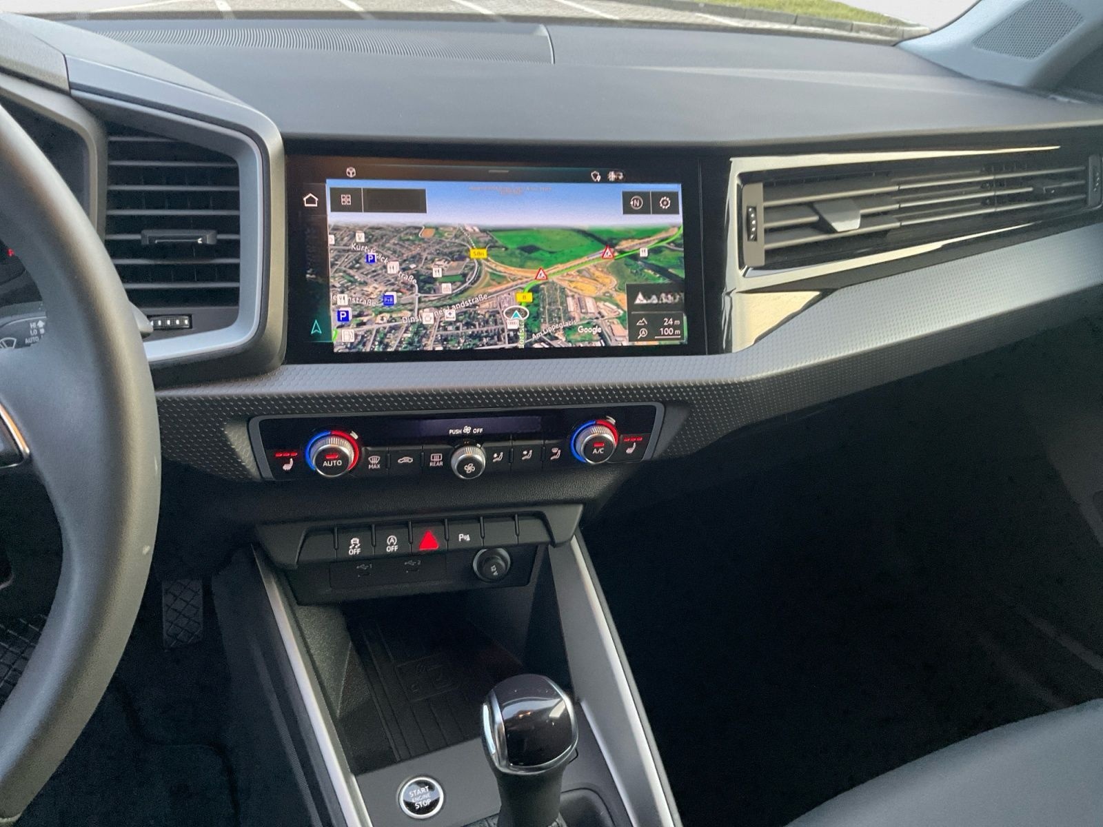 Audi A1 Sportback 30 TFSI S tronic LED ACC Keyless foto 13