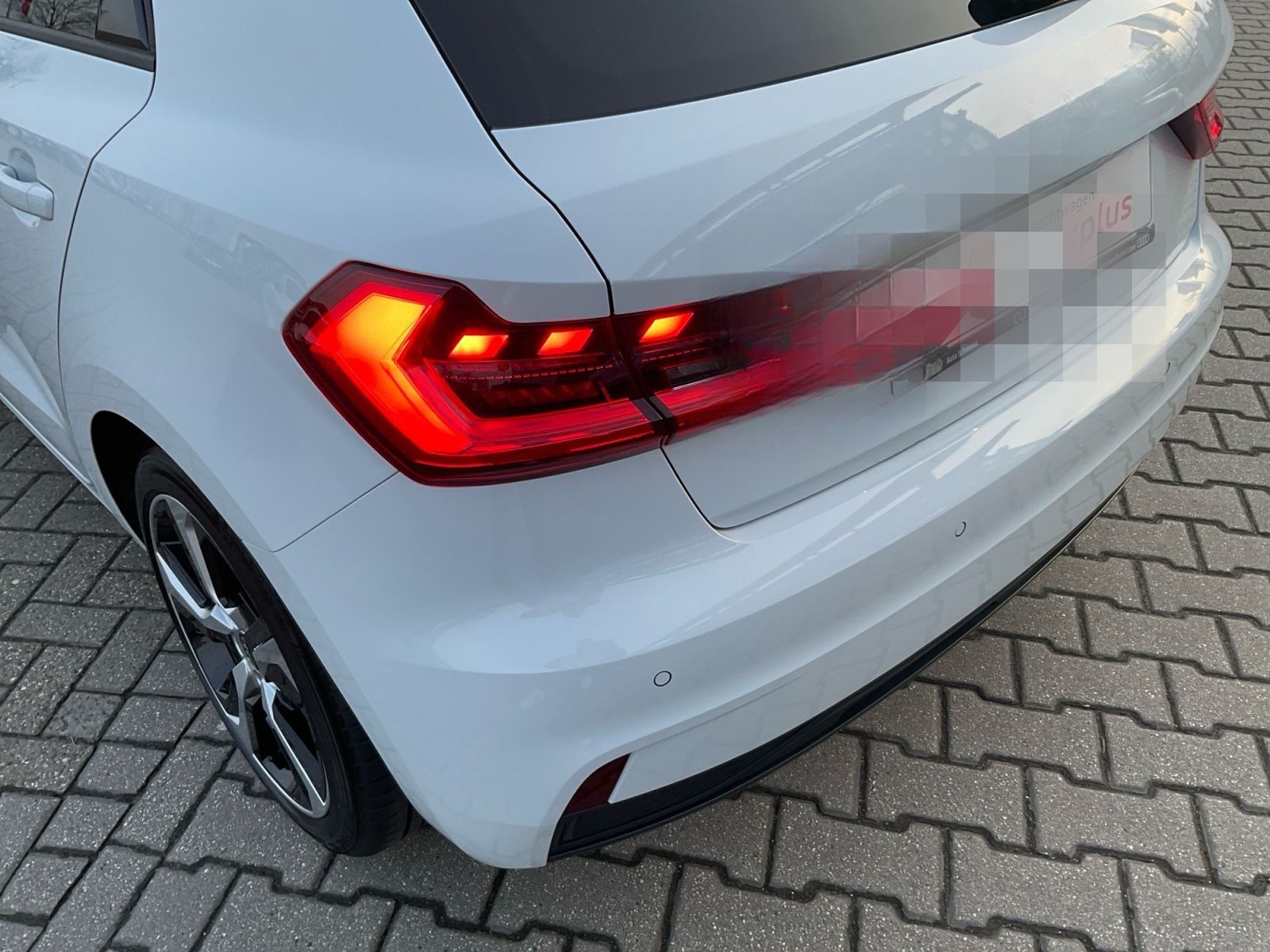 Audi A1 Sportback 30 TFSI S tronic LED ACC Keyless foto 23