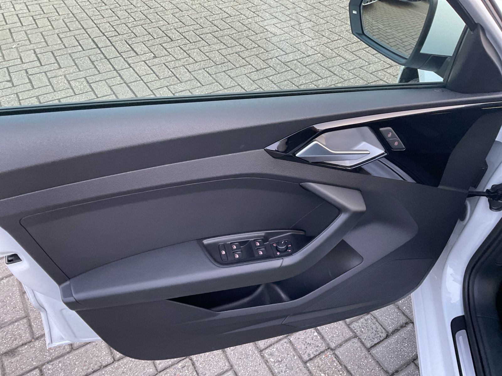 Audi A1 Sportback 30 TFSI S tronic LED ACC Keyless foto 25