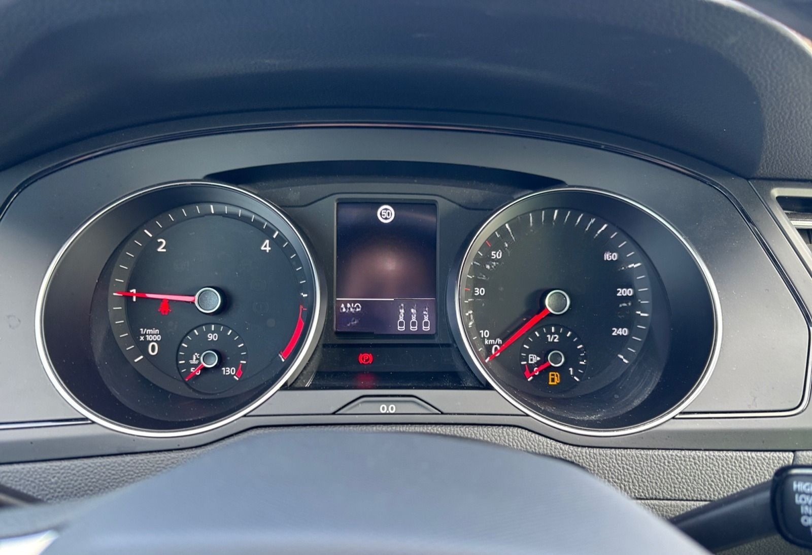 Volkswagen Passat Variant 2.0 TDI+NAVI+AHK+LED+ACC+PDC+SHZ foto 17