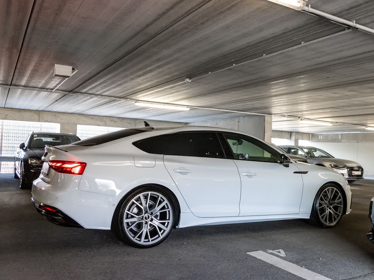Audi A5 Sportback 35 TDI S line Pano AHK Standheizung foto 8