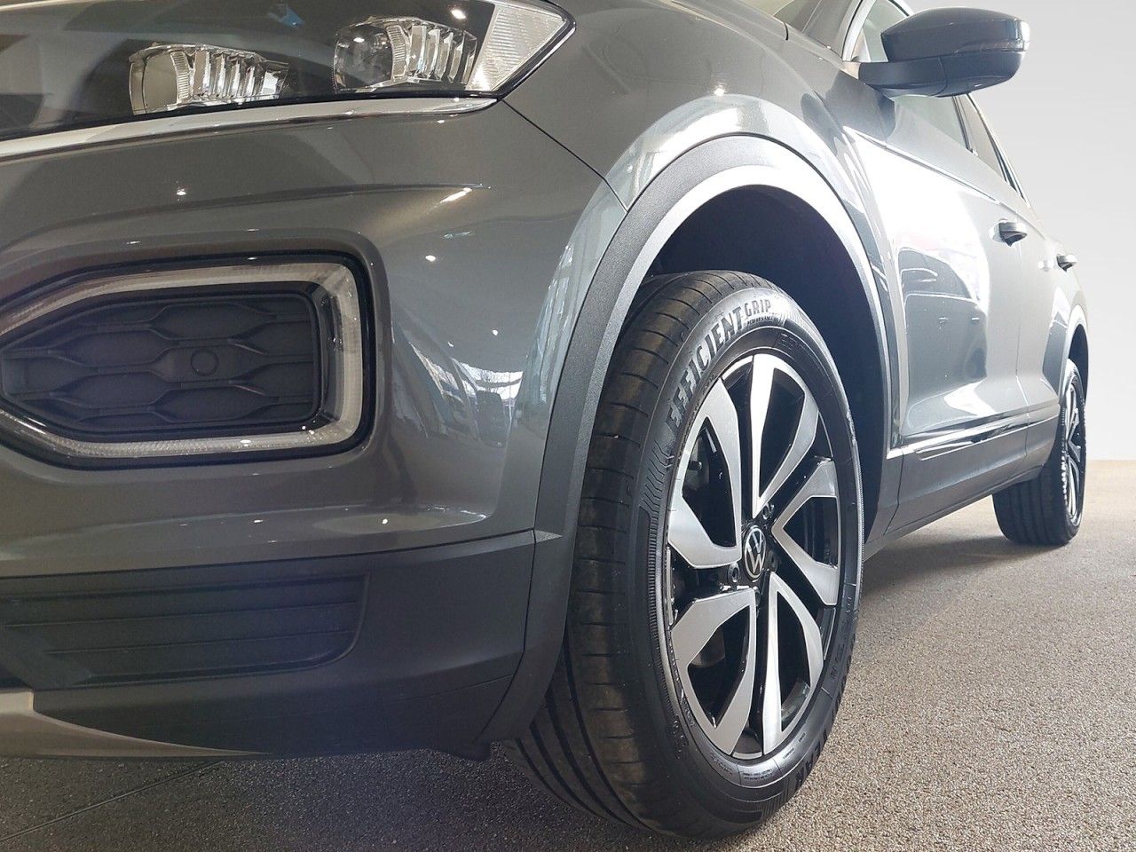 Volkswagen T-Roc Style Active 1.0 TSI SITZHZ+ACC+PDC+KLIMA foto 6