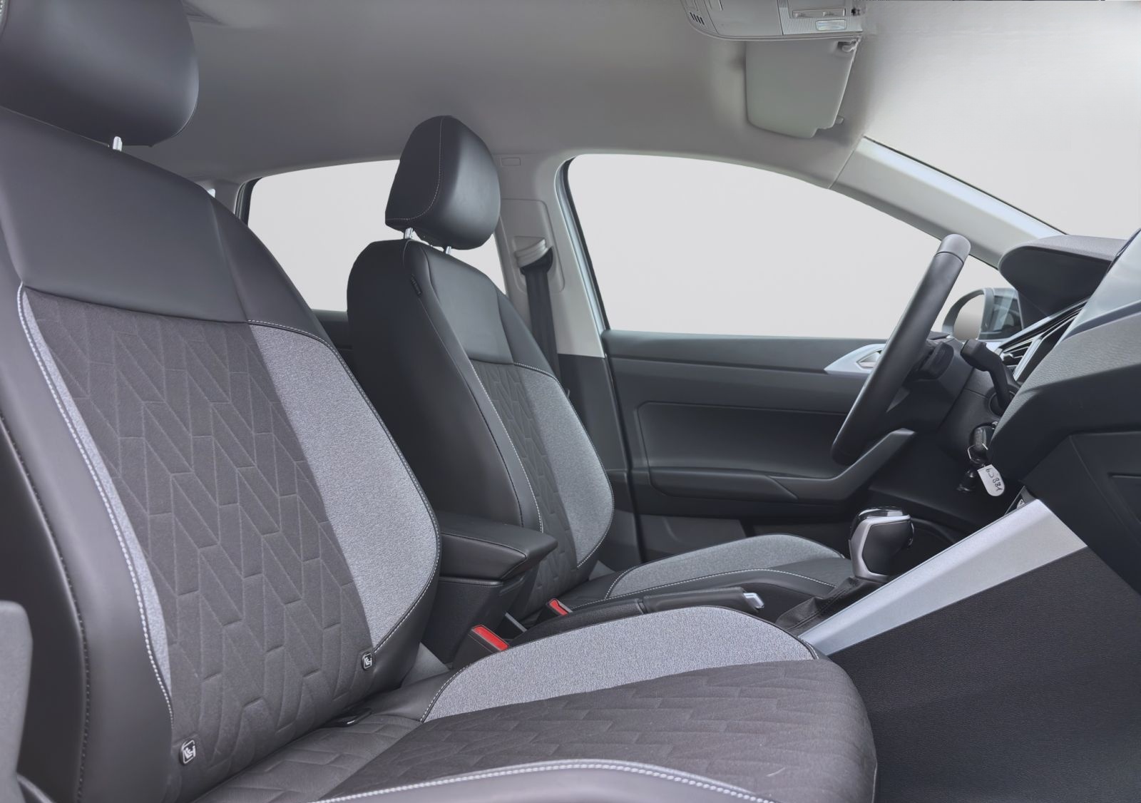 Volkswagen Taigo 1.0 TSI GOAL NAVI KLIMA PDC LED SHZG foto 16